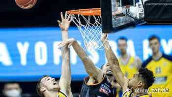 Ulm überrascht mit Auftaktsieg in Berlin - ZDFsport