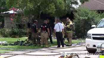 Firefighters rescue multiple cats from Julington Forest Drive house fire - WJXT News4JAX