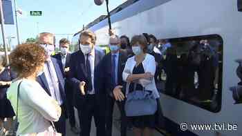 Eerste elektrische trein op lijn Mol - Hamont - TV Limburg