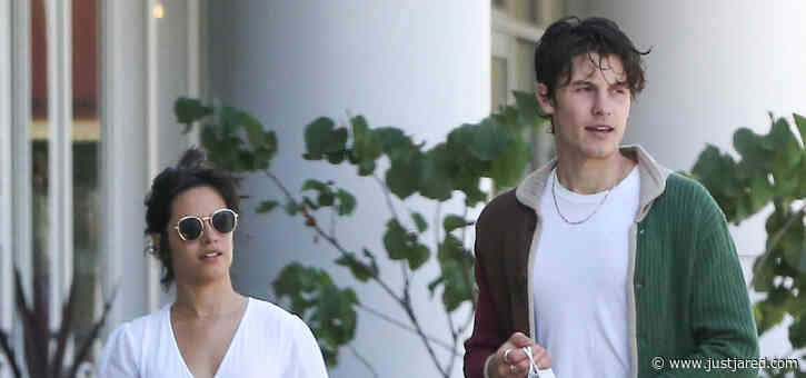 Camila Cabello & Shawn Mendes Pick Up Dinner-to-Go in West Hollywood