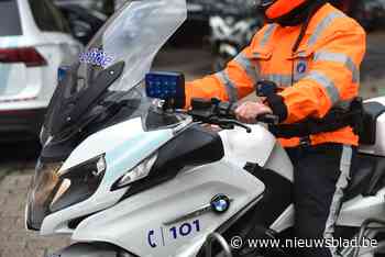 Voertuig dat getuned is in beslag genomen bij weekendcontroles