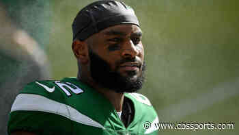 Jets, Jamison Crowder agree to renegotiated contract, keeping receiver in New York for 2021, per report