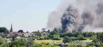 Huge fire rages at Bromham Social Centre - live updates - Wiltshire Times