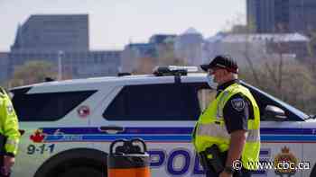 Chief medical officer to provide update with Ontario poised to reopen provincial borders