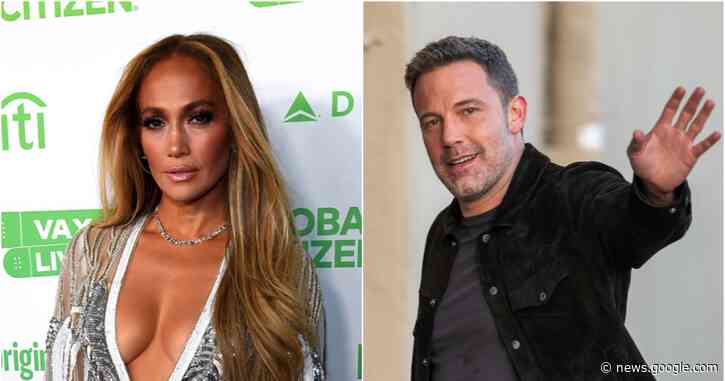 Ben Affleck, Jennifer Lopez caught kissing at Malibu hotspot - Los Angeles Times