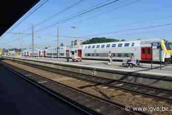 Trein op lijn Antwerpen-Hamont geschrapt door defect aan locomotief - Gazet van Antwerpen