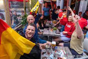 Supporters genieten met ijzeren discipline van Rode Duivels op Antwerpse terrassen - Gazet van Antwerpen