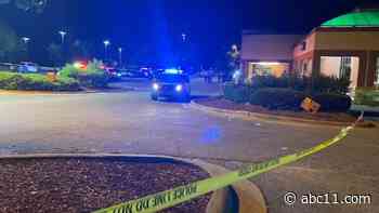 19-year-old shot, killed near Food Lion in Raleigh