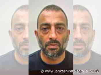 Nelson man who threw bag of cocaine before swallowing two wraps of class A's jailed for more than 3 years