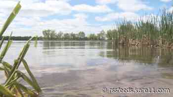 Man dies after falling from pontoon, being swept under in Aitkin County lake