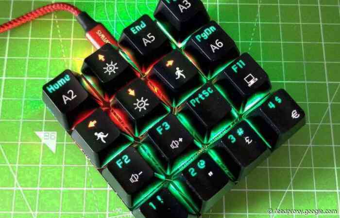 Raspberry Pi RP2040 powered programmable keypad