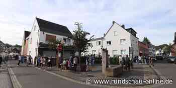 Impfaktion in Mechernich-Kommern: Praxis in Kommern verteilt 350 Impfdosen ohne Termin - Kölnische Rundschau