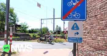 Na 20 jaar protest komt fietsostrade Antwerpen - Essen mogelijk toch naast spoorweg in Kapellen - VRT NWS