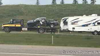 Southbound Deerfoot Trail closed near Calgary's southern edge following crash - CTV Toronto