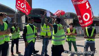 Top Line sposta le macchine, «Vogliono delocalizzare» - Il Tirreno