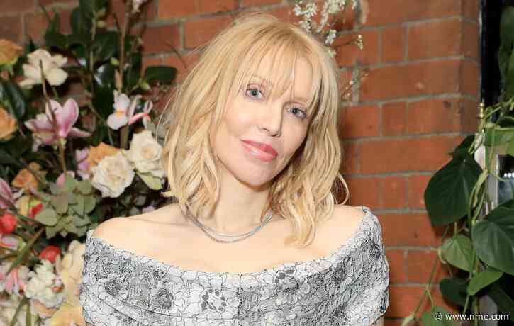 Courtney Love apologises after hitting out at Dave Grohl and Trent Reznor