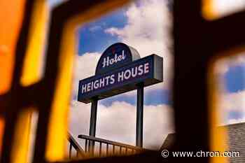 Heights House Hotel opens in Houston after major renovation of '70s-era inn - Chron
