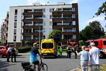 Brand in appartement: bewoner met brandwonden naar ziekenhui... (Edegem) - Gazet van Antwerpen