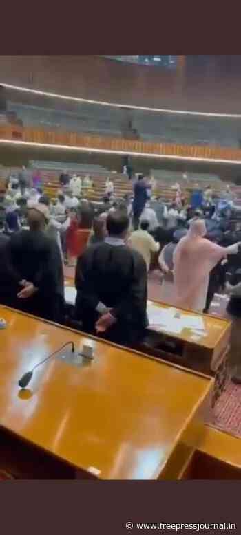 Watch Video: Pakistani leaders throw books, hurl abuses at each other during budget session in Parliament - Free Press Journal