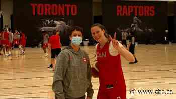 'You just adapt': Sask. physiotherapist keeping Canadian women's Olympic basketball squad healthy