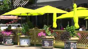 People want expanded outdoor dining to continue in downtown Raleigh, survey finds