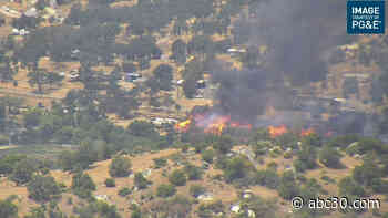 Large vegetation fire prompts mandatory evacuations near Auberry