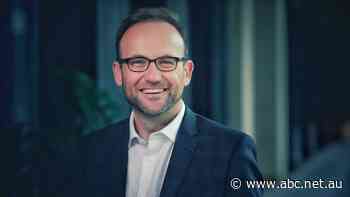 'An insult to workers': Was the Greens leader correct about the COVID Disaster Payment?