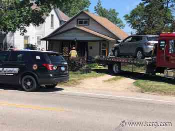 Medical emergency causes car to hit house in Cedar Rapids - KCRG