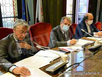 Manca il numero legale, consiglio sospeso. Il sindaco Bo: “Mi fermo a riflettere e poi prenderò una decisione” - http://gazzettadalba.it/