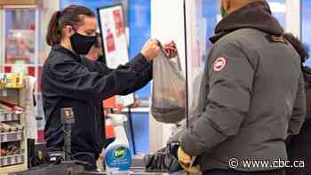 Central bankers play down soaring cost of living