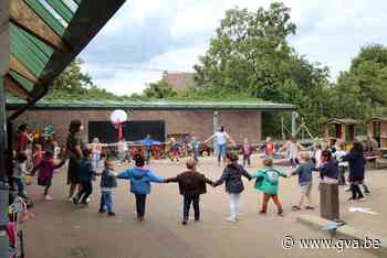 De Lintwijzer verhuist officieel naar het GO!-onderwijs - Gazet van Antwerpen