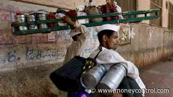 Mumbai: HSBC announces Rs 15 crore aid to pandemic-hit dabbawalas