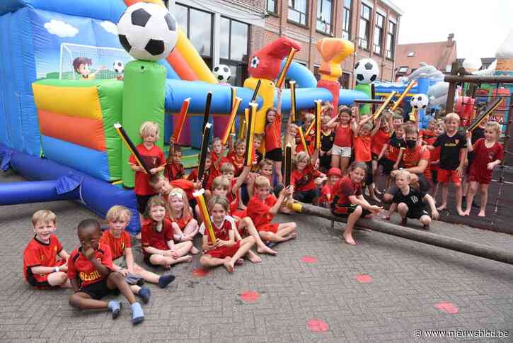 HeHa-schol supportert én springt voor de Duivels<BR />