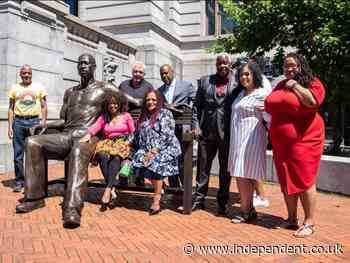 George Floyd statue unveiled at Newark City Hall in New Jersey weighs 700 pounds