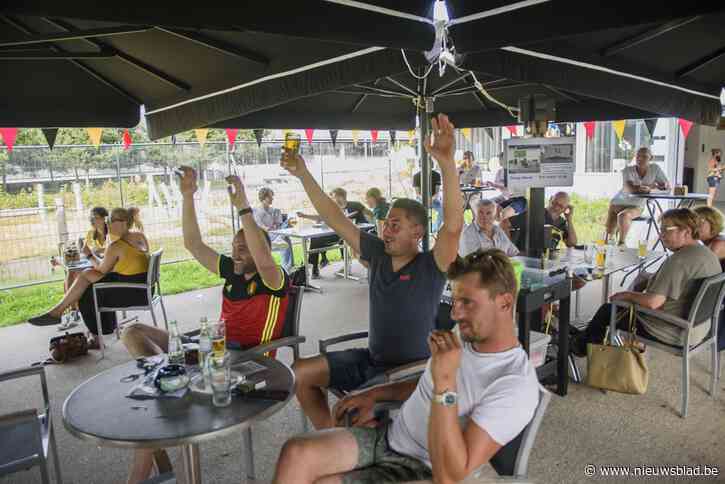 Vijftigtal supporters zien Duivels winnen bij eetcafé Blikveld