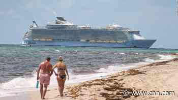 CDC lowers warning level for cruise travel