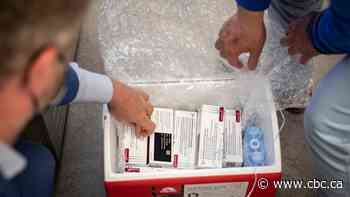 Vaccine committee says provinces should give AstraZeneca recipients a different vaccine for second dose