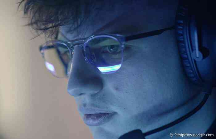 VIZOR blue light glasses $76 gaming, work and socializing