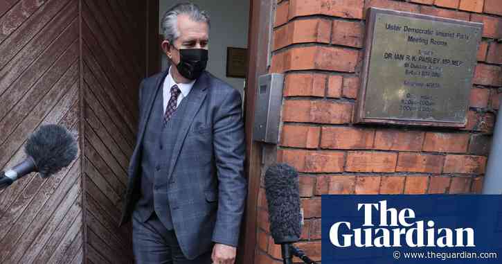 Edwin Poots resigns as DUP leader after 21 days in post