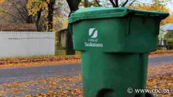 City of Saskatoon recommends city-owned pickup in upcoming curbside organics program - CBC.ca