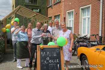 Gesloten parochiaal café verrijst als De Serre: ontmoetingsruimte ‘waar mensen kunnen groeien’