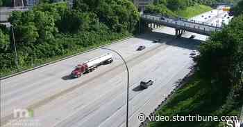 Video shows truck entering freeway, almost hitting protesters on I-35W bridge