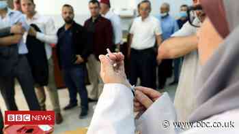 Covid: Palestinians cancel vaccine swap deal with Israel