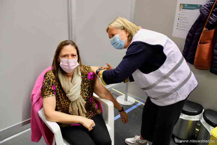 KAART. Kijk hier hoever jouw gemeente staat met vaccineren: “Als vaccins blijven komen, halen we deadline van 11 juli”