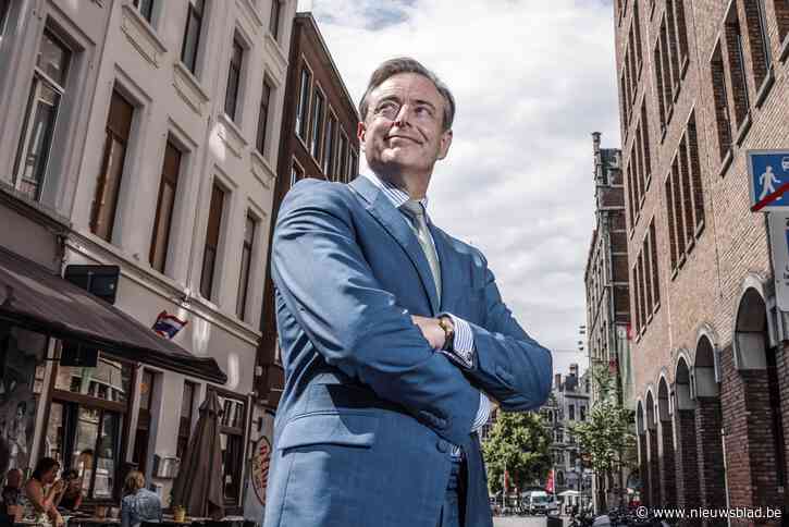 Bart De Wever over de PFOS-affaire: “Ik heb u echt niet nodig om mij een depressie aan te praten”