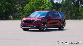 2022 Kia Carnival: Boxy is foxy     - Roadshow