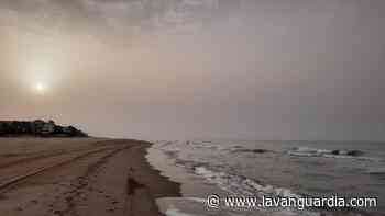 El aspecto sahariano de la playa de Gavà - La Vanguardia