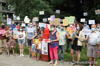 Buurt protesteert tegen nieuwbouwproject Beyerse Velden