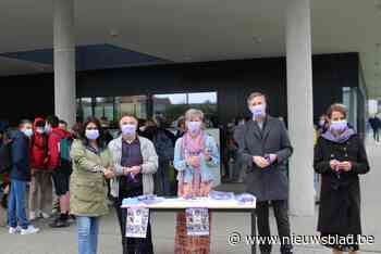 SMIK kleurt helemaal paars - Het Nieuwsblad