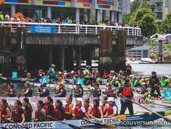 COVID-19: Dragon boats return to the water for the first time since the start of the pandemic